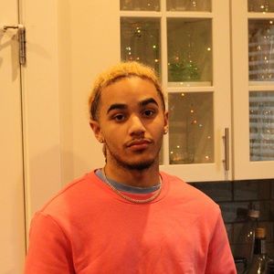 Meet your Posher, Ian